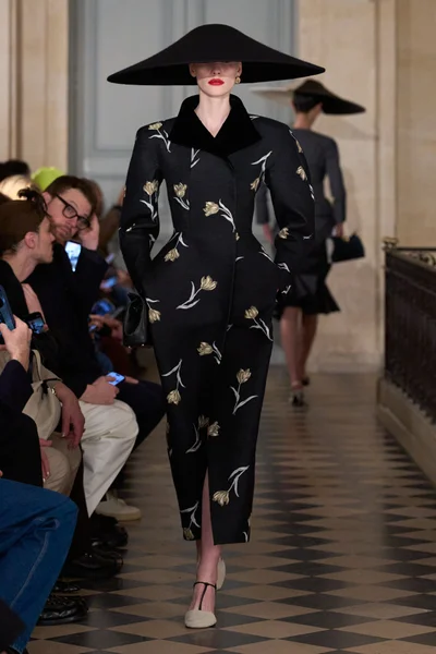 Look 26